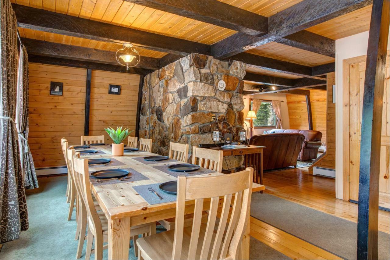 Creekside Chalet Alta Esterno foto